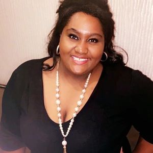 Meet your Posher, Mimi